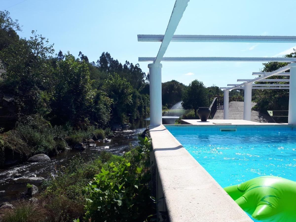 Dream Corner By Waterfalls, 20 Min To Oporto, By Porto With Love Lda Country house *
