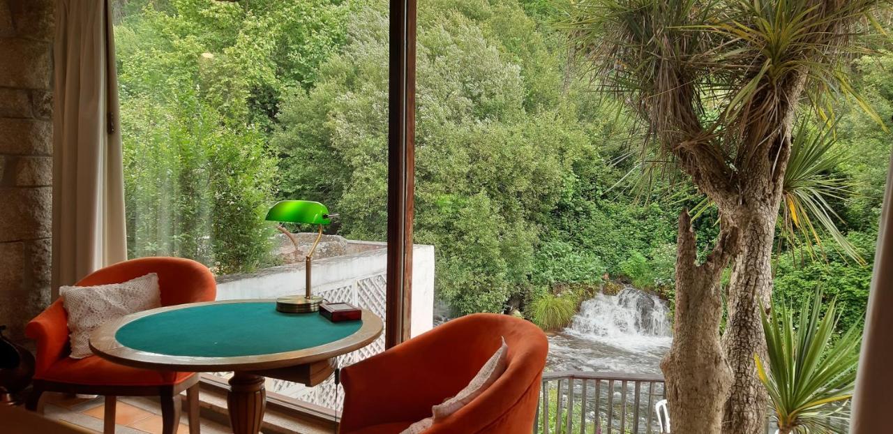 Dream Corner By Waterfalls, 20 Min To Oporto, By Porto With Love Lda Country house