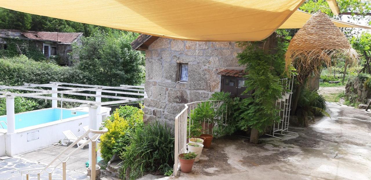 Dream Corner By Waterfalls, 20 Min To Oporto, By Porto With Love Lda *