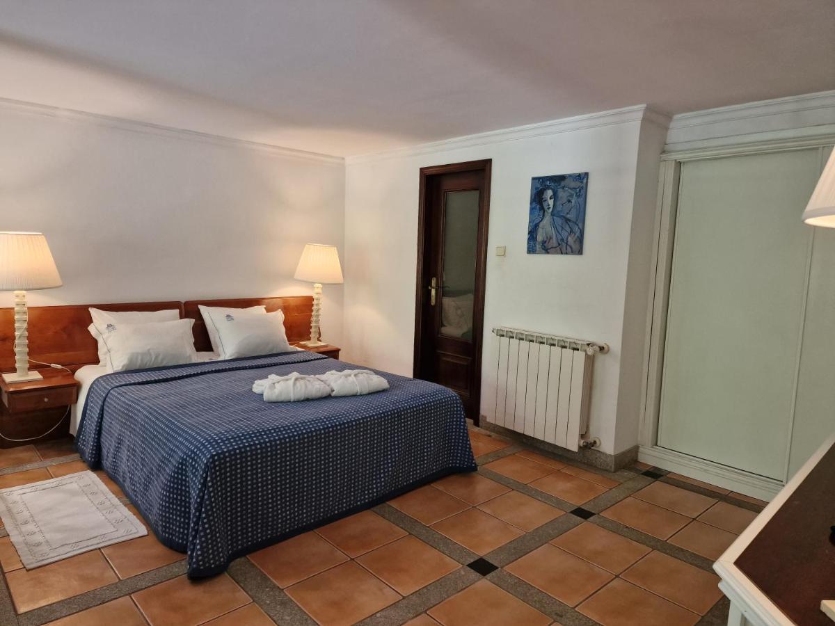 Dream Corner By Waterfalls, 20 Min To Oporto, By Porto With Love Lda *