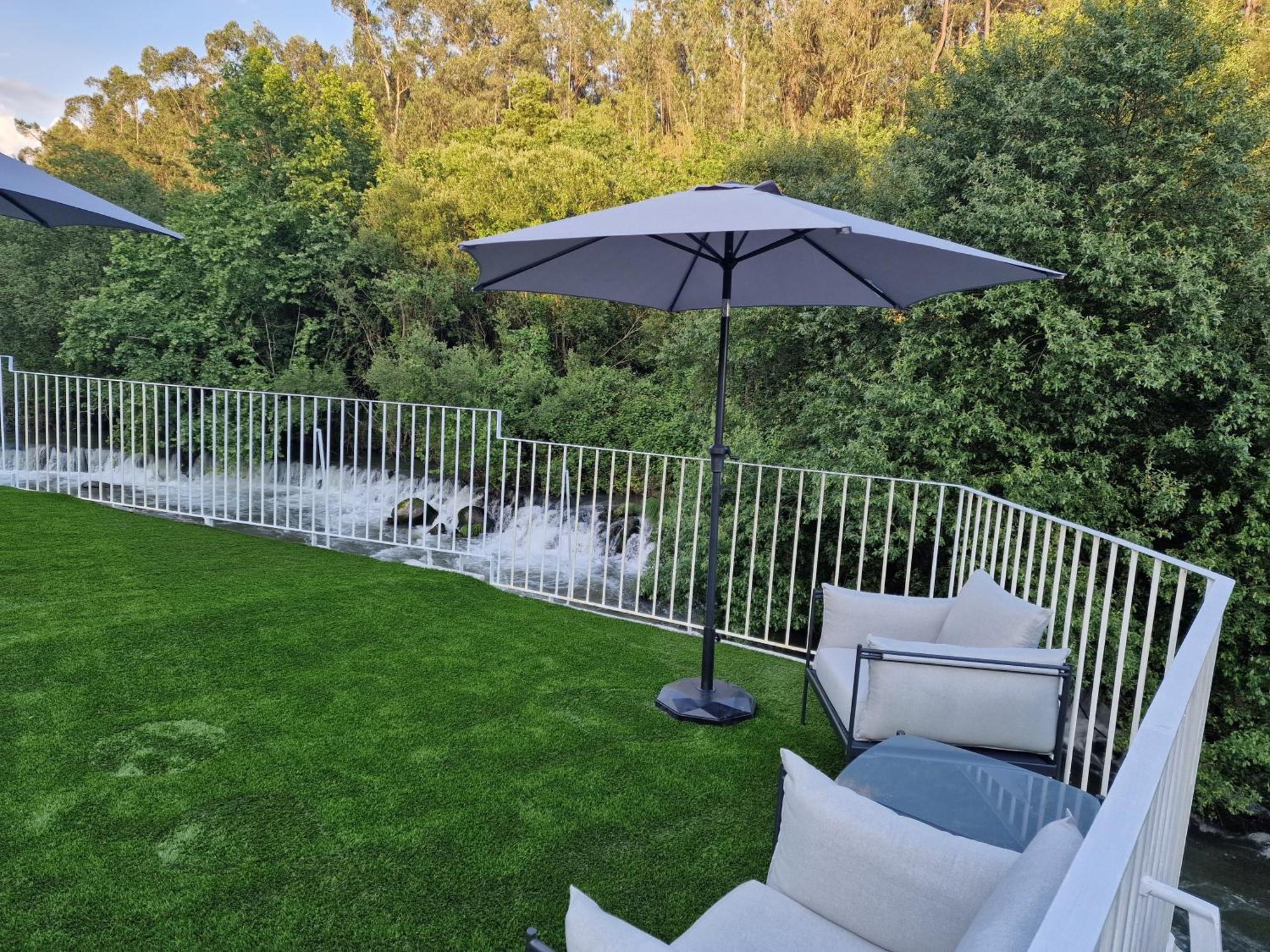 Dream Corner By Waterfalls, 20 Min To Oporto, By Porto With Love Lda Country house Parada (Porto)